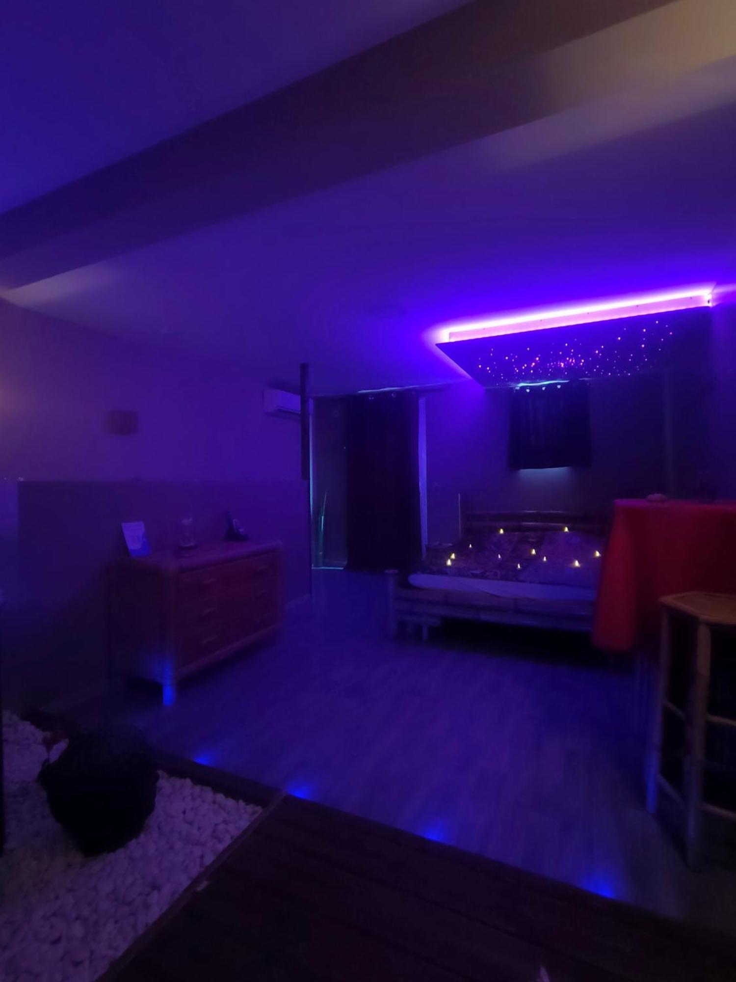 La Baie Des Anges Hotel Beaucaire  Eksteriør billede